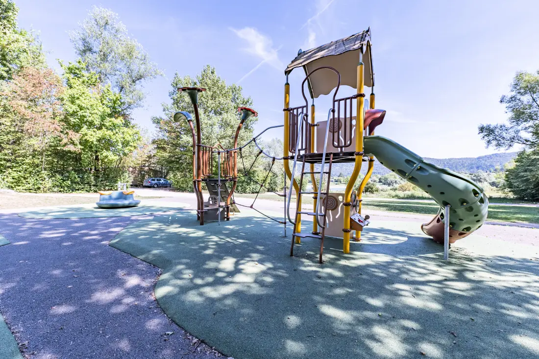 Camping Paradis les Gorges du Haut Bugey 4 étoiles★★★★