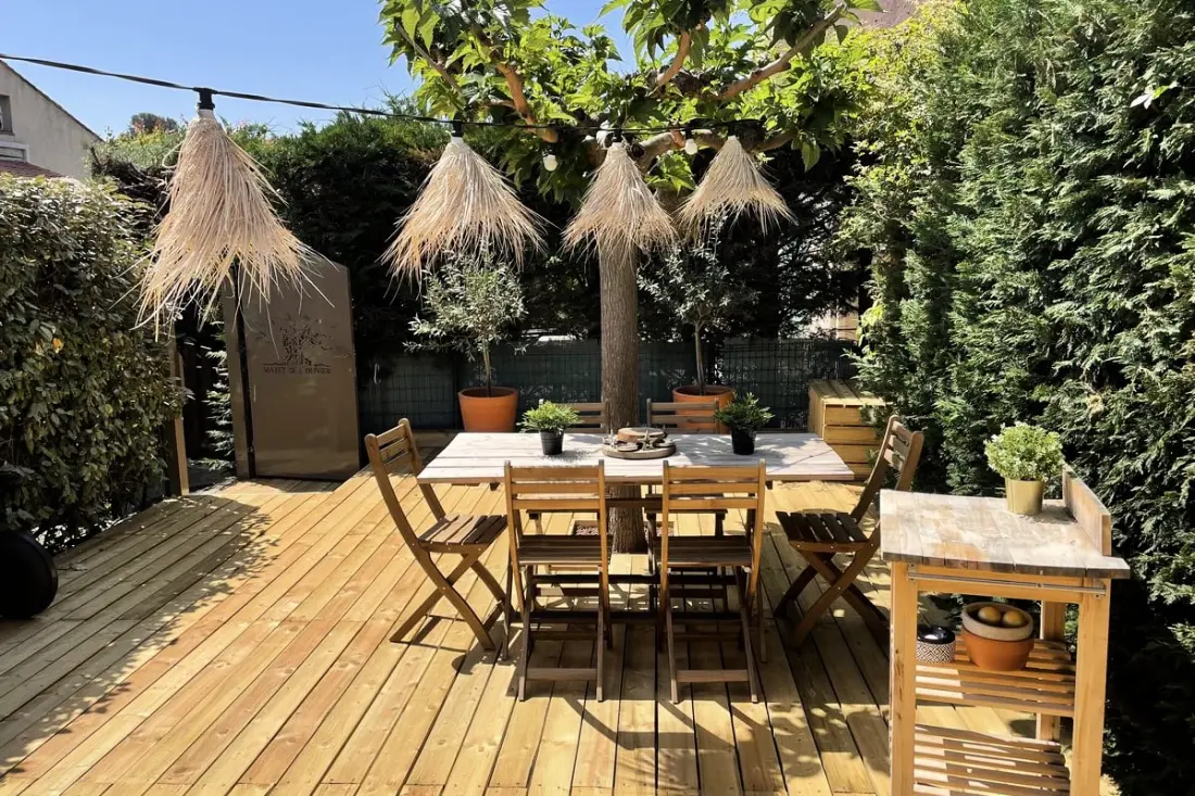 Charmant Mazet, Idéal En Famille, Piscine, Tennis.