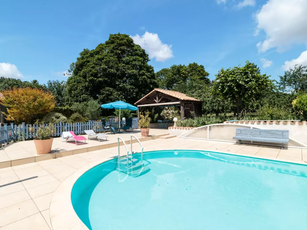 Maison de Vacances Mauze sur le Mignon