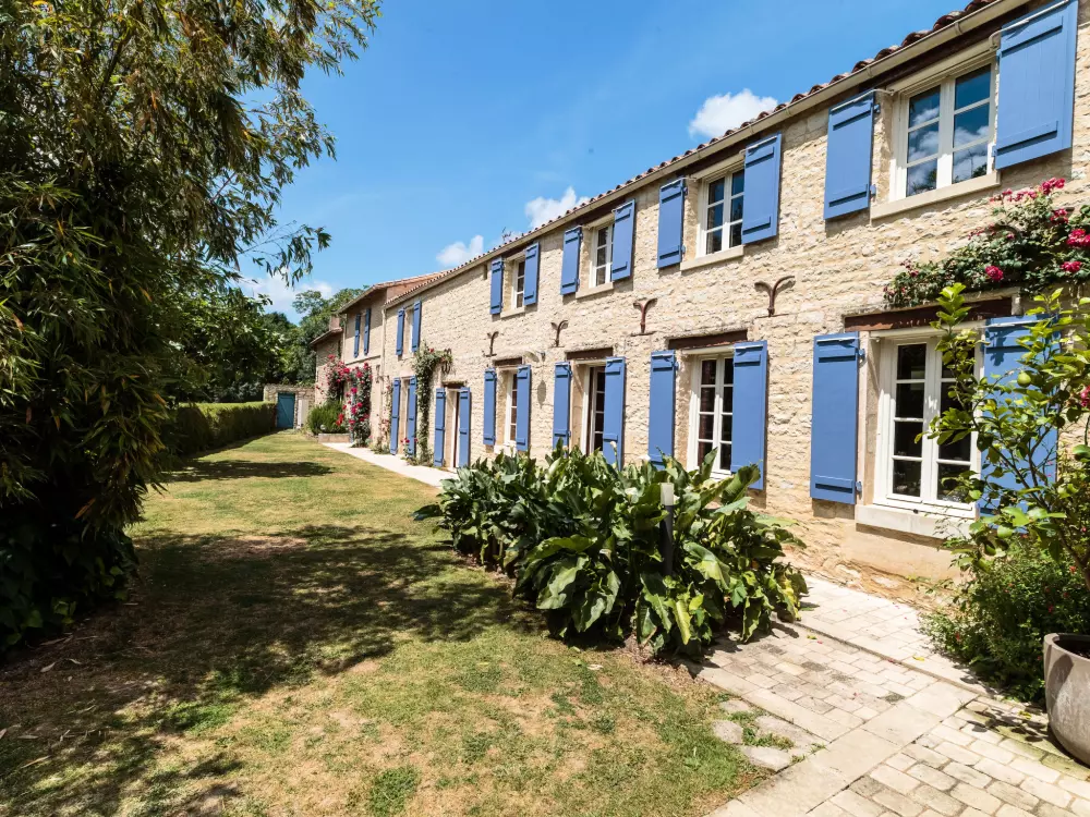 Maison de Vacances Mauze sur le Mignon