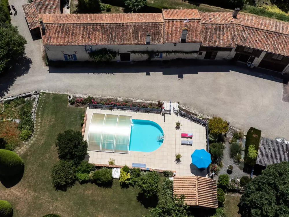 Maison de Vacances Mauze sur le Mignon