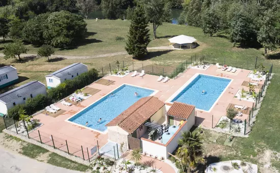 Camping La Bastide ***
