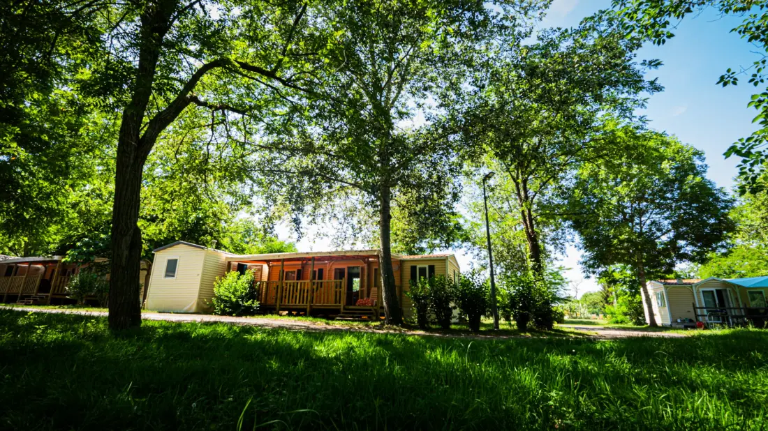 Camping La Bastide 3 étoiles★★★