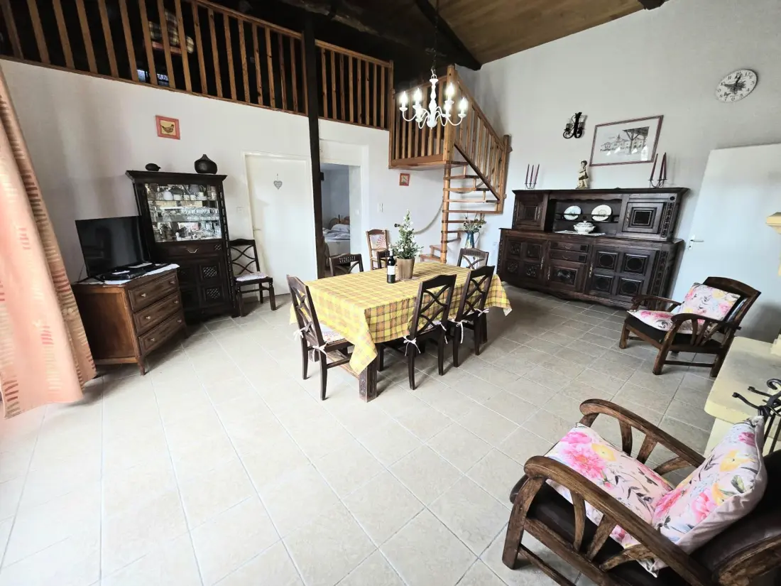 Maison de Vacances Mazeyrolles 3