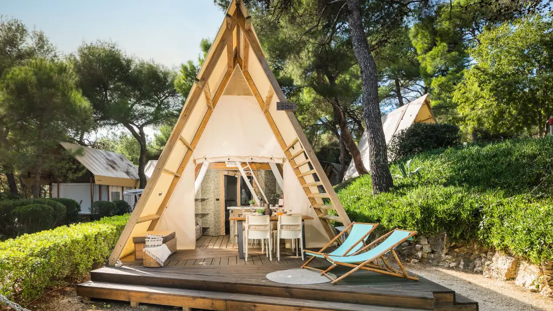 Glamping Arena One 99 4 étoiles★★★★