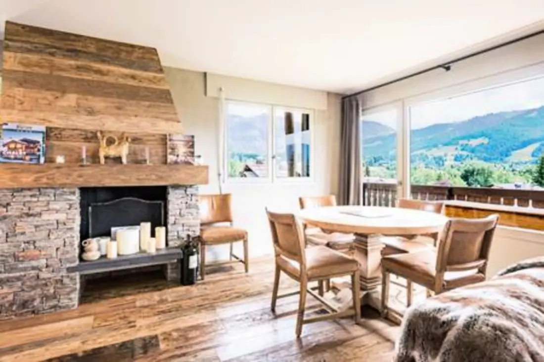 Appartement Ski-in/ski-out Avec Piscine à Megève