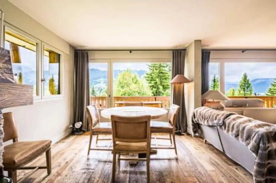 Appartement Ski-in/ski-out Avec Piscine à Megève