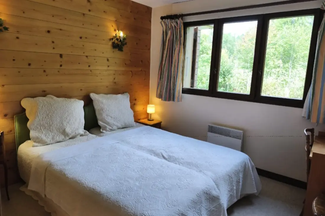 Appartement Cosy Avec Piscine, Ski à Proximité