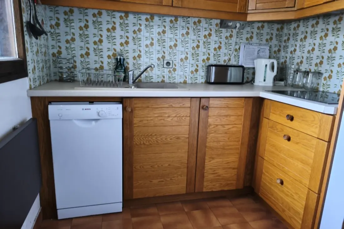 Appartement Cosy Avec Piscine, Ski à Proximité
