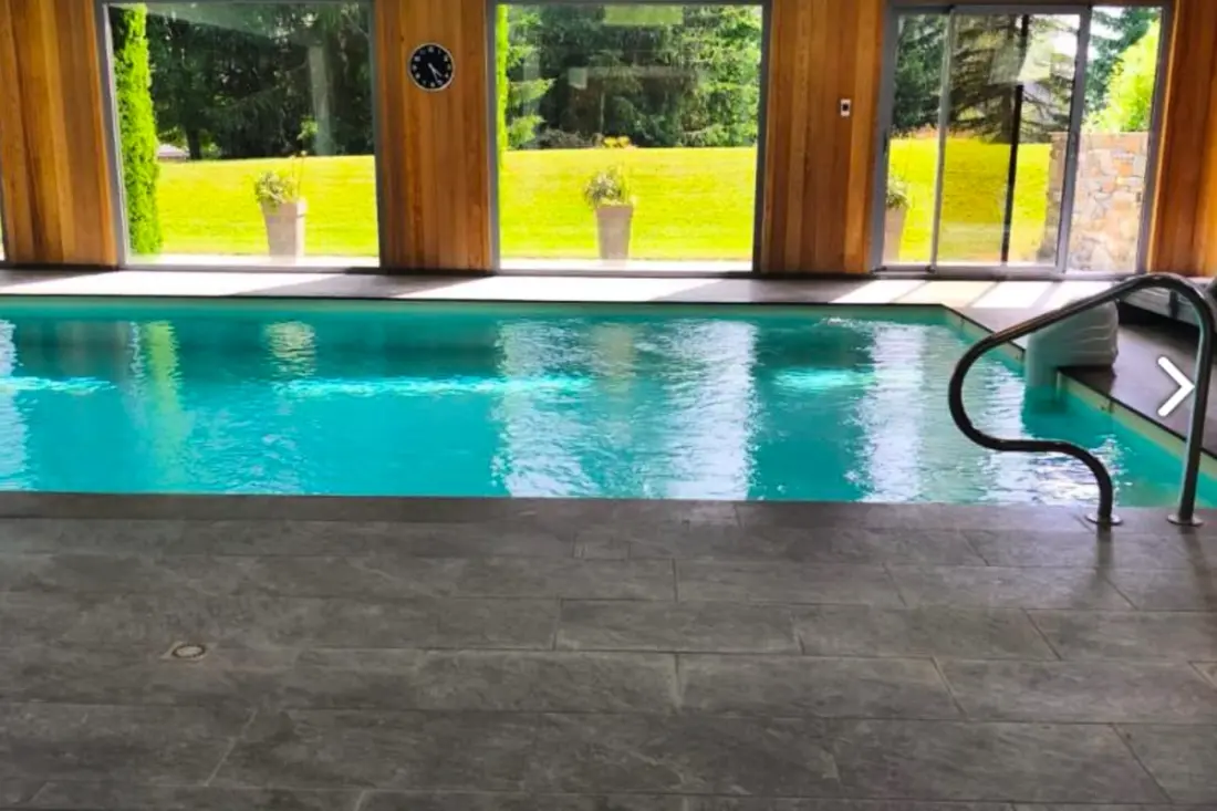 Appartement Cosy Avec Piscine, Ski à Proximité