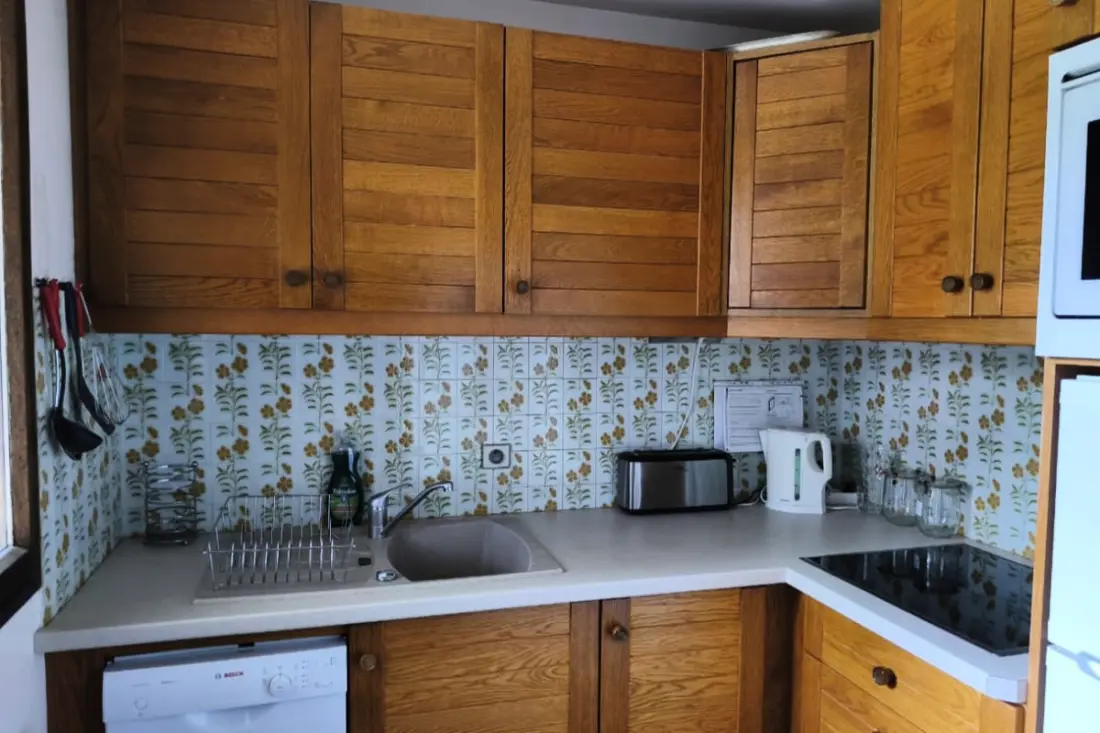 Appartement Cosy Avec Piscine, Ski à Proximité