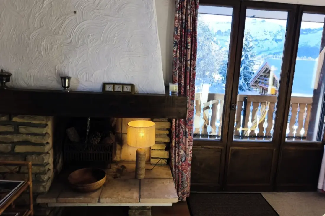 Appartement Cosy Avec Piscine, Ski à Proximité