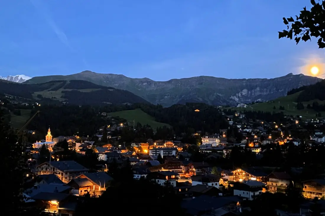 Somptueux Chalet Vue Imprenable Sur Les Montagnes