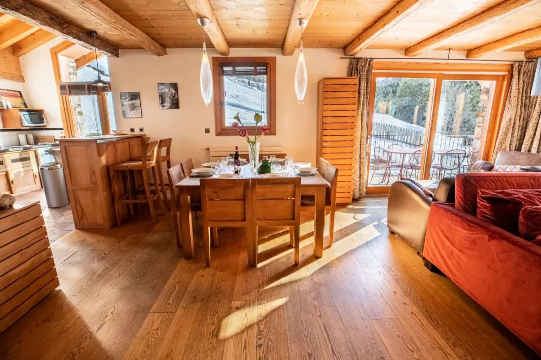 Chalet Le Cairn - Skis Aux Pieds - Jaccuzzi