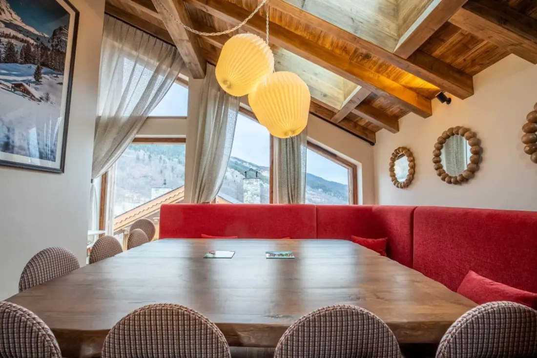Chalet Yolo-piscine Intérieure Spa