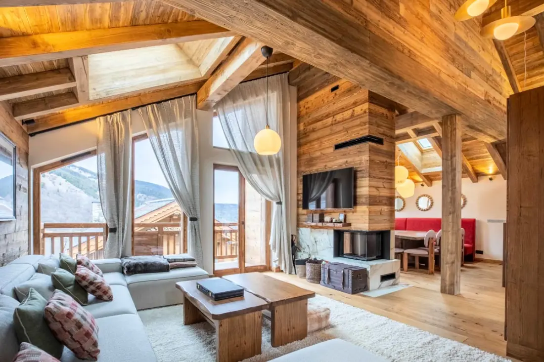 Chalet Yolo-piscine Intérieure Spa