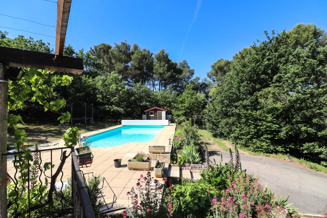 Maison De Vacances, Piscine Et Nature En Provence