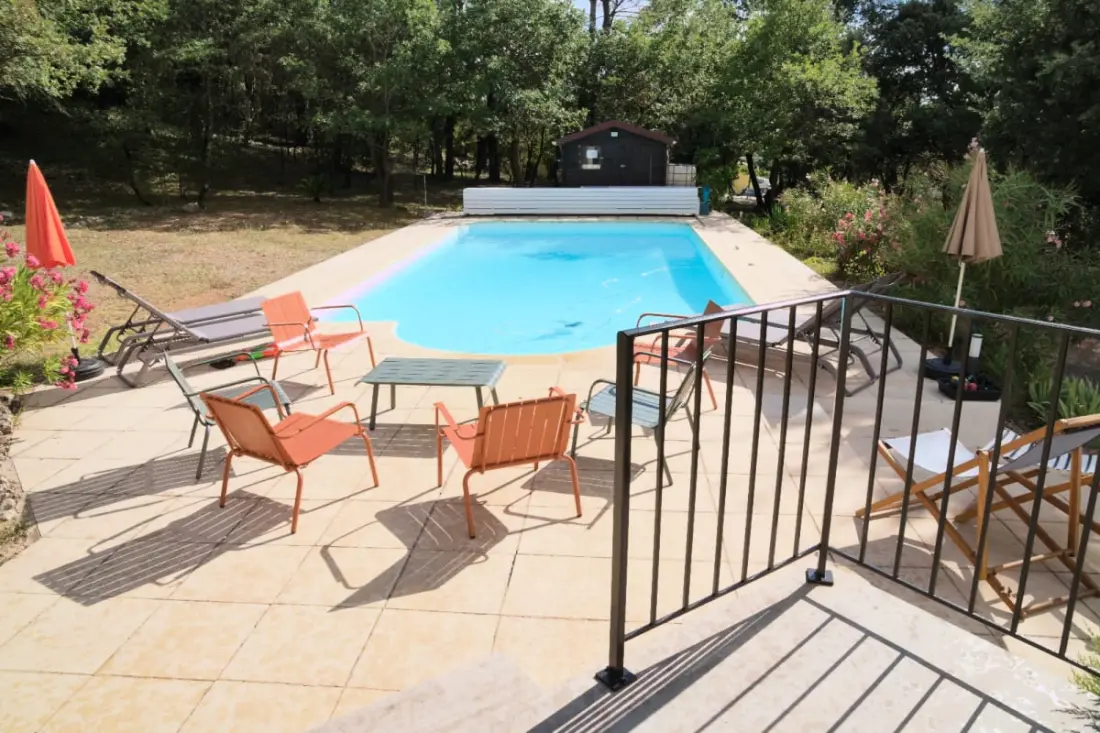 Maison De Vacances, Piscine Et Nature En Provence