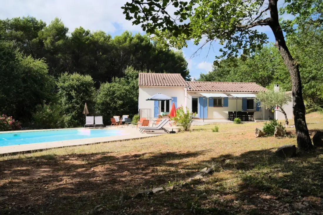 Maison De Vacances, Piscine Et Nature En Provence