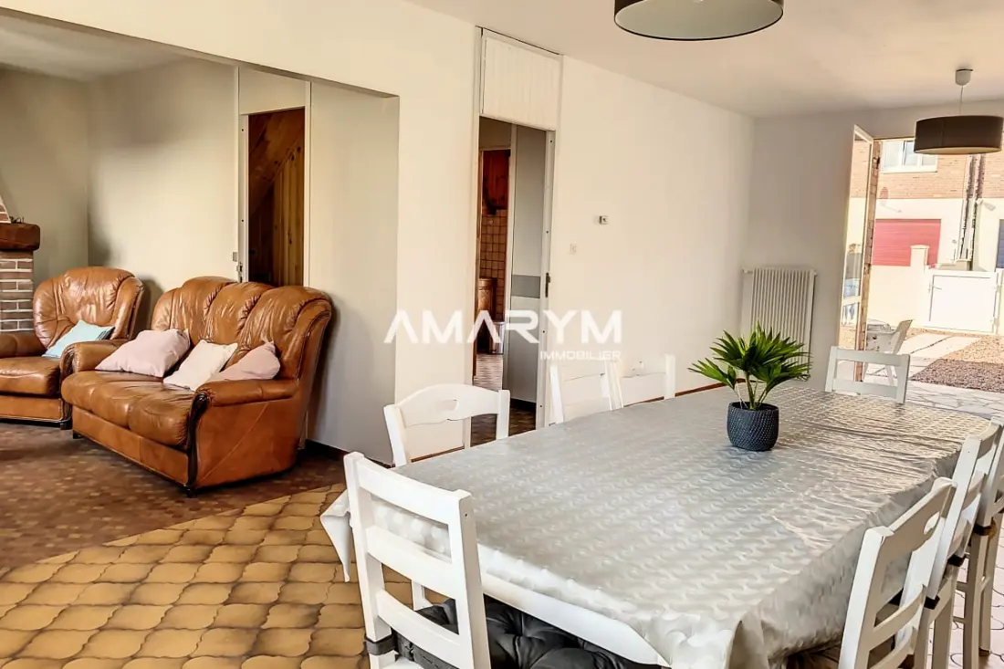 Résidence Md 52 - Élégante Maison Avec Terrasse