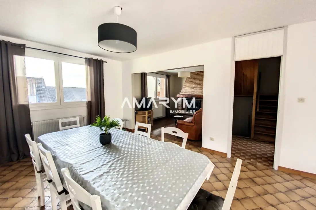 Résidence Md 52 - Élégante Maison Avec Terrasse