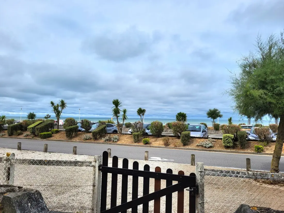 Location de Vacances Merville-Franceville-Plage 64