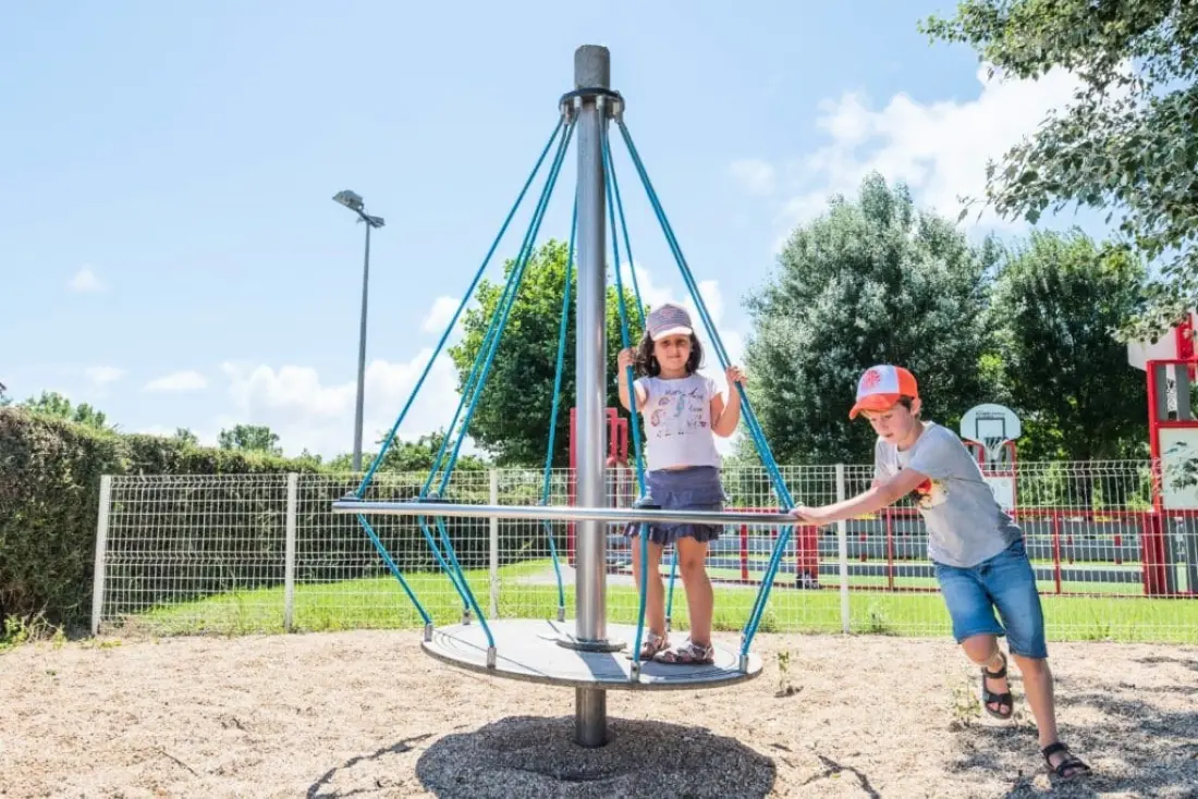 Camping Soleil Levant 4 étoiles★★★★