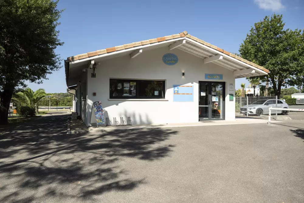 Camping Paradis Albret 3 étoiles★★★