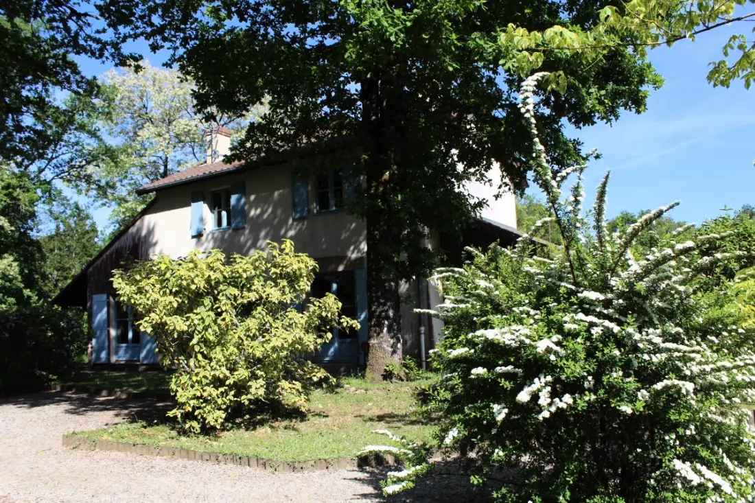 Gîte de France Pierrelaine 2 épis