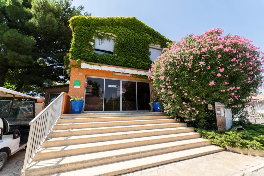 Camping Beau Rivage 4 étoiles★★★★