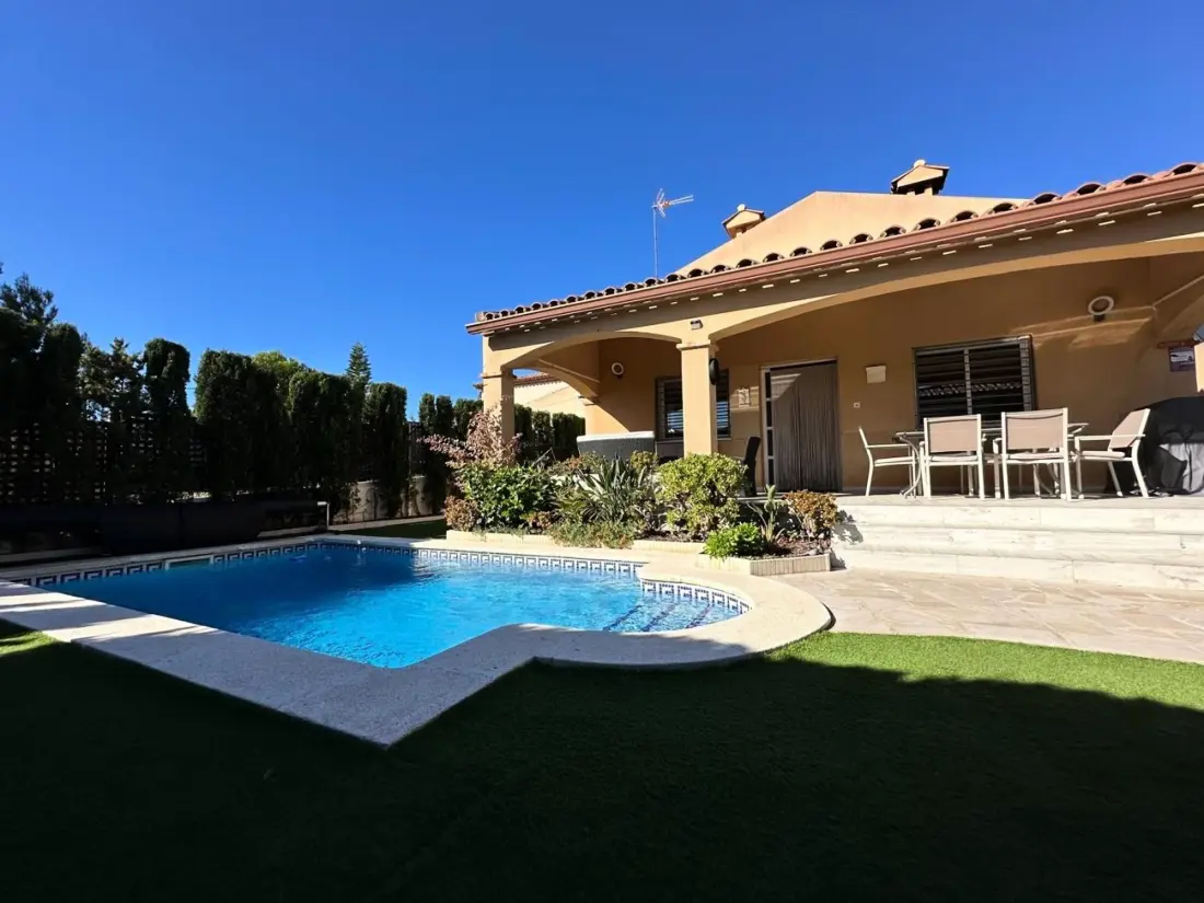 Maison de Vacances Miami Platja 240