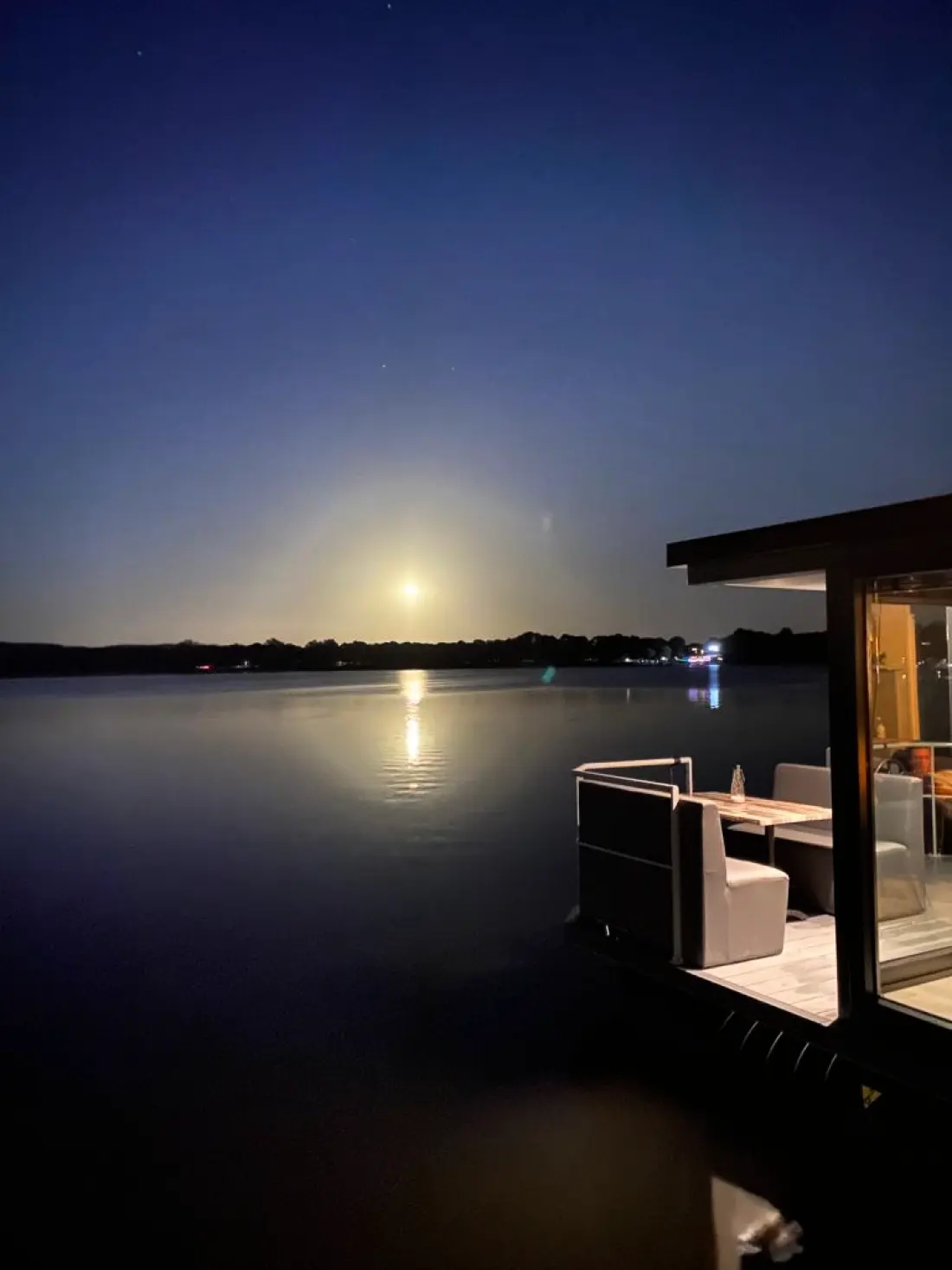 Huren Houseboat