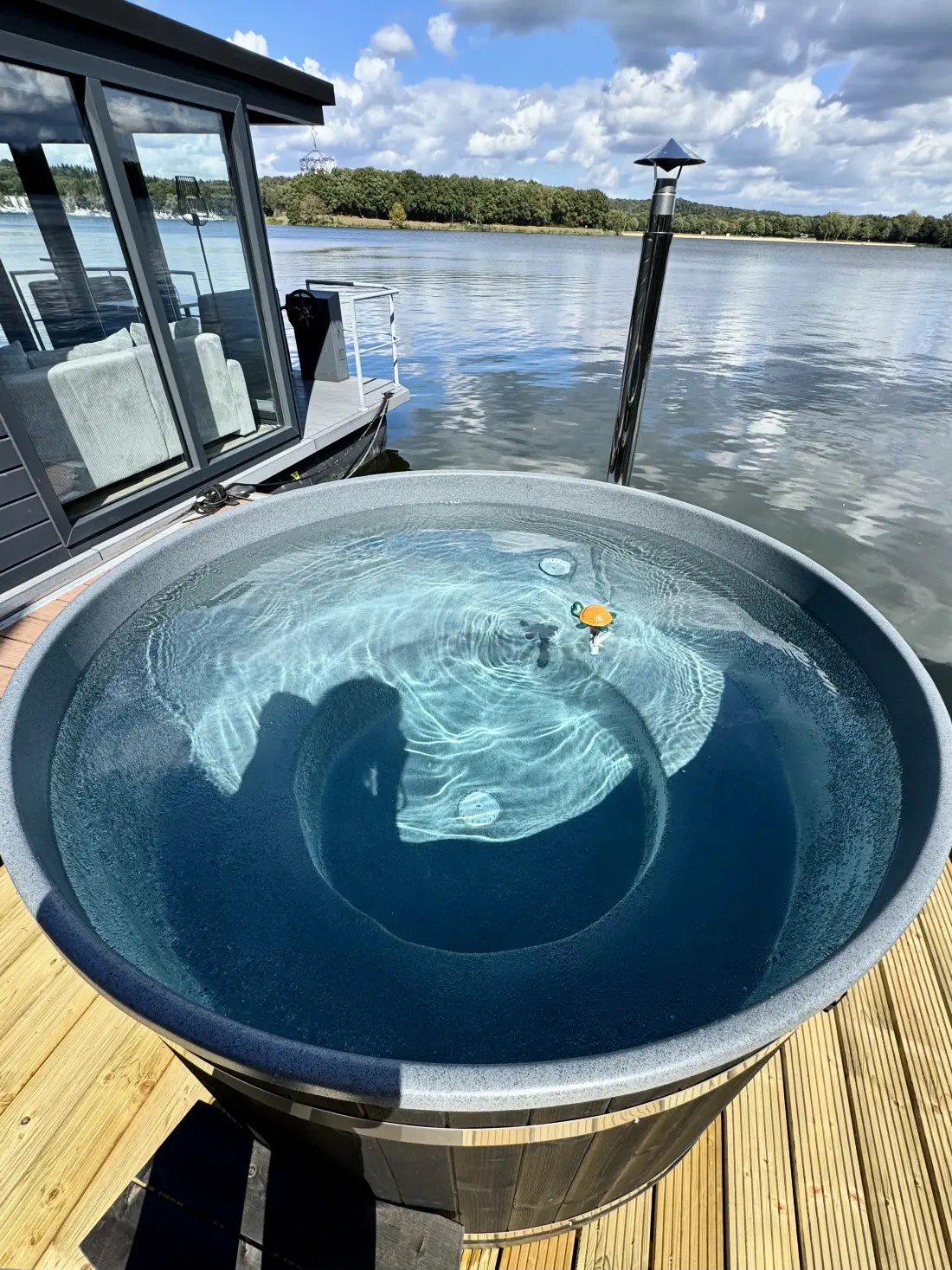 Huren Houseboat