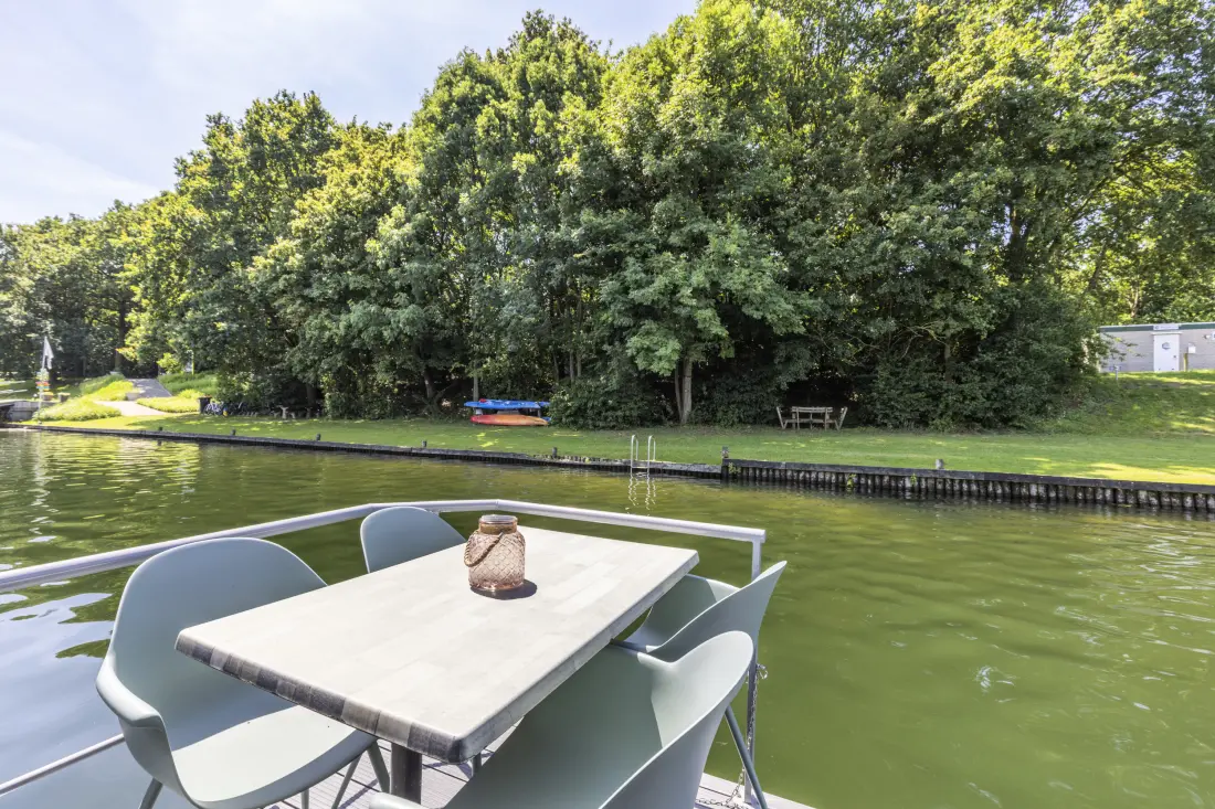 Huren Houseboat