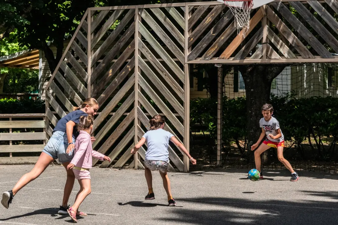 Camping maeva Escapades Millau Plage 4 étoiles★★★★