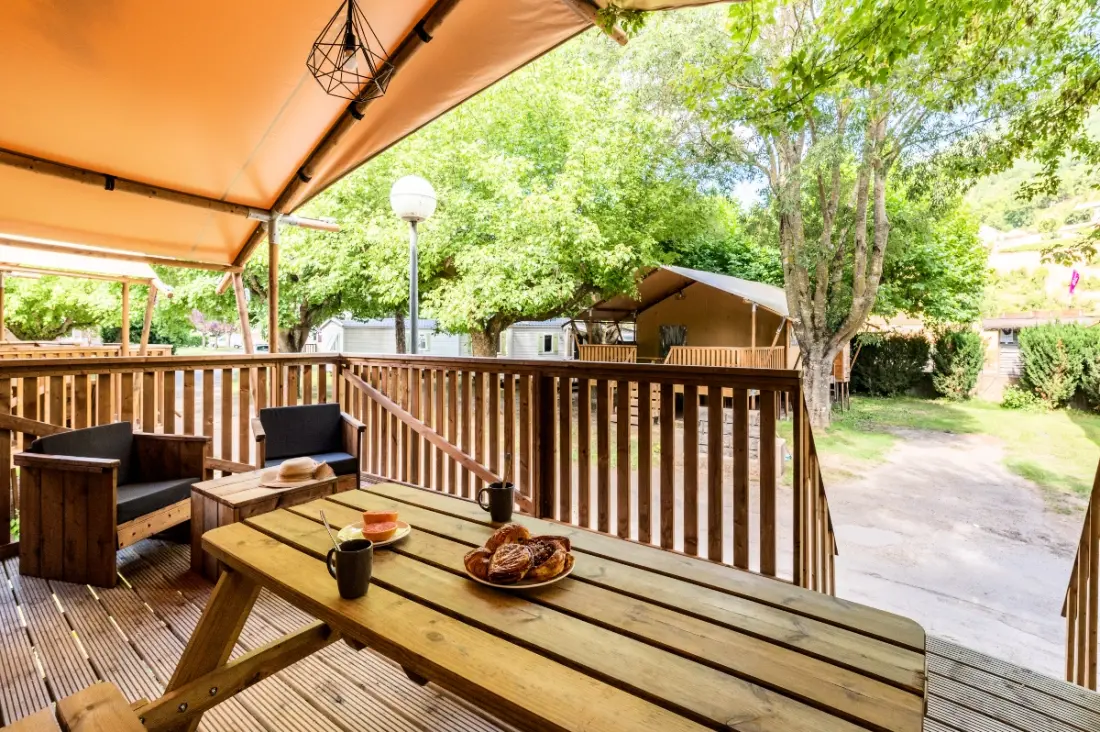 Camping maeva Escapades Millau Plage 4 étoiles★★★★