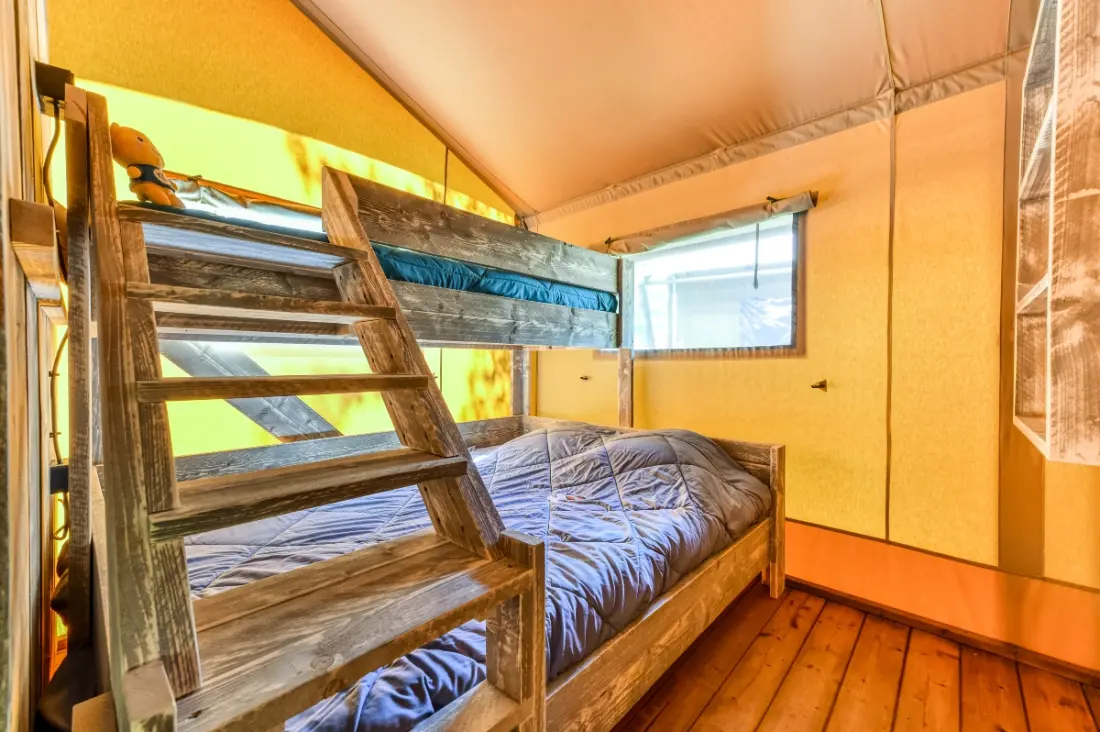 Camping maeva Escapades Millau Plage 4 étoiles★★★★