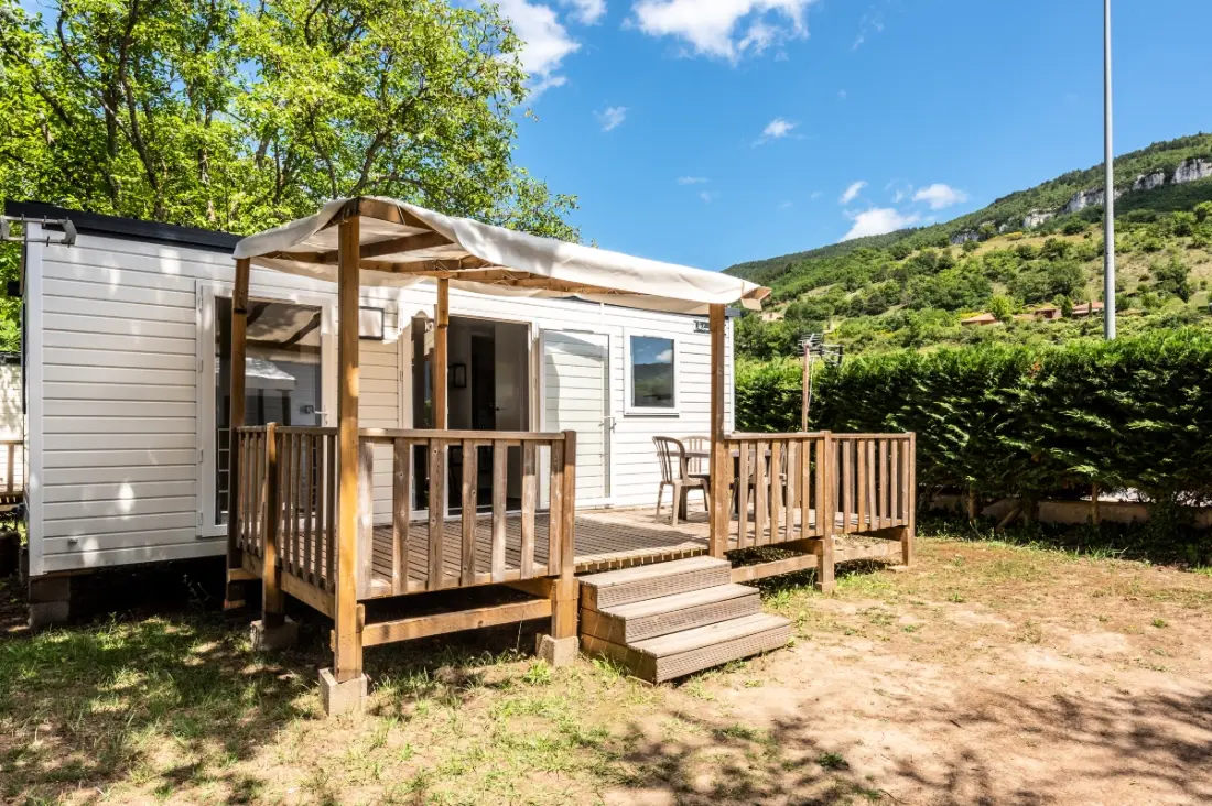 Camping maeva Escapades Millau Plage 4 étoiles★★★★