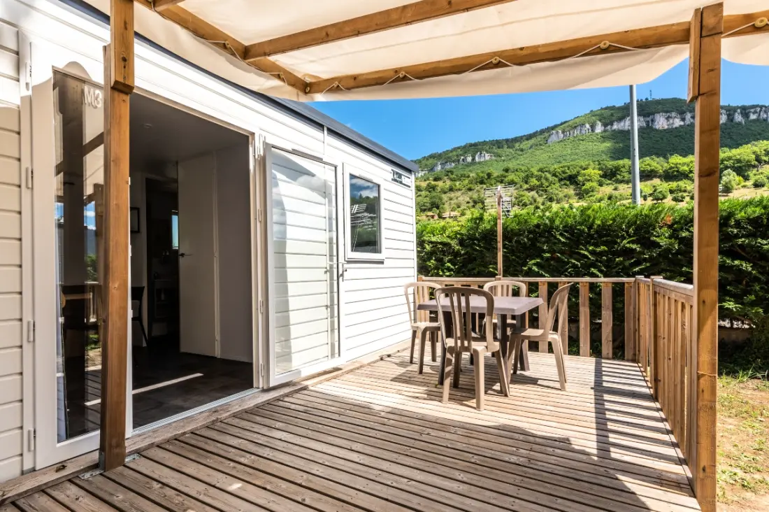 Camping maeva Escapades Millau Plage 4 étoiles★★★★