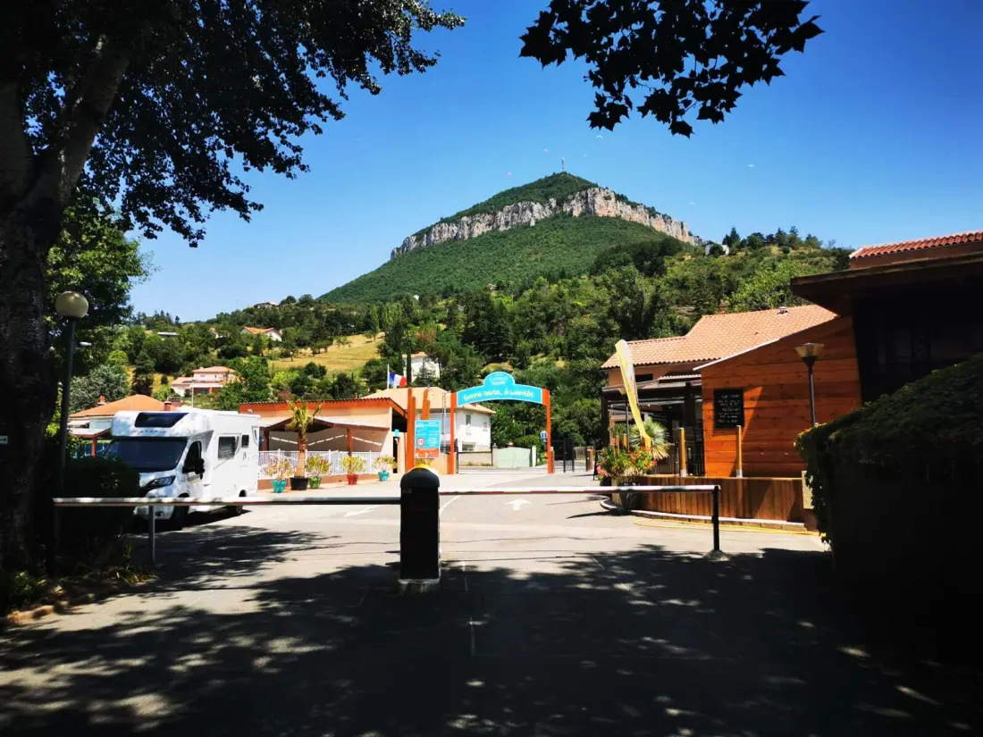 Camping Paradis Le Viaduc 4 étoiles★★★★