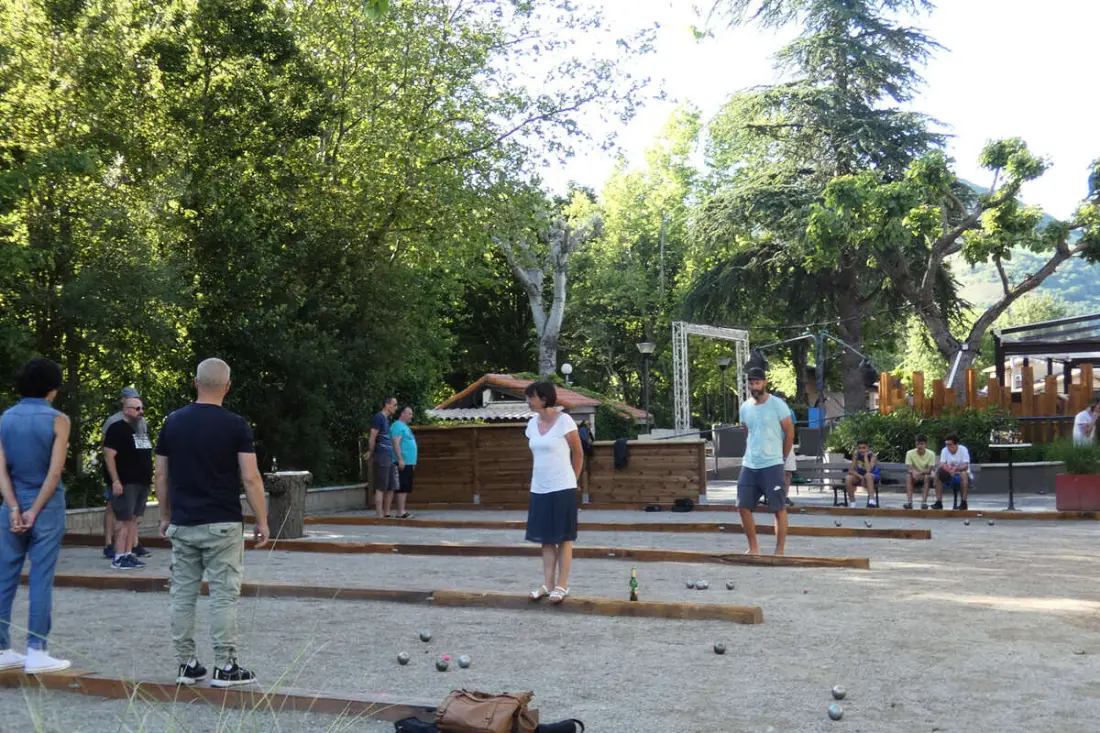 Camping Paradis Le Viaduc 4 étoiles★★★★