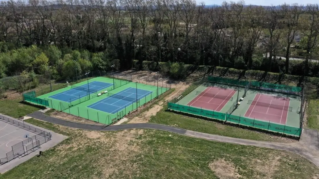 Camping Le Val de Cesse 4 étoiles★★★★