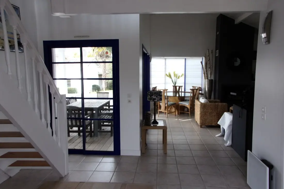 Belle Maison Avec Piscine Et Jardin Près Océan
