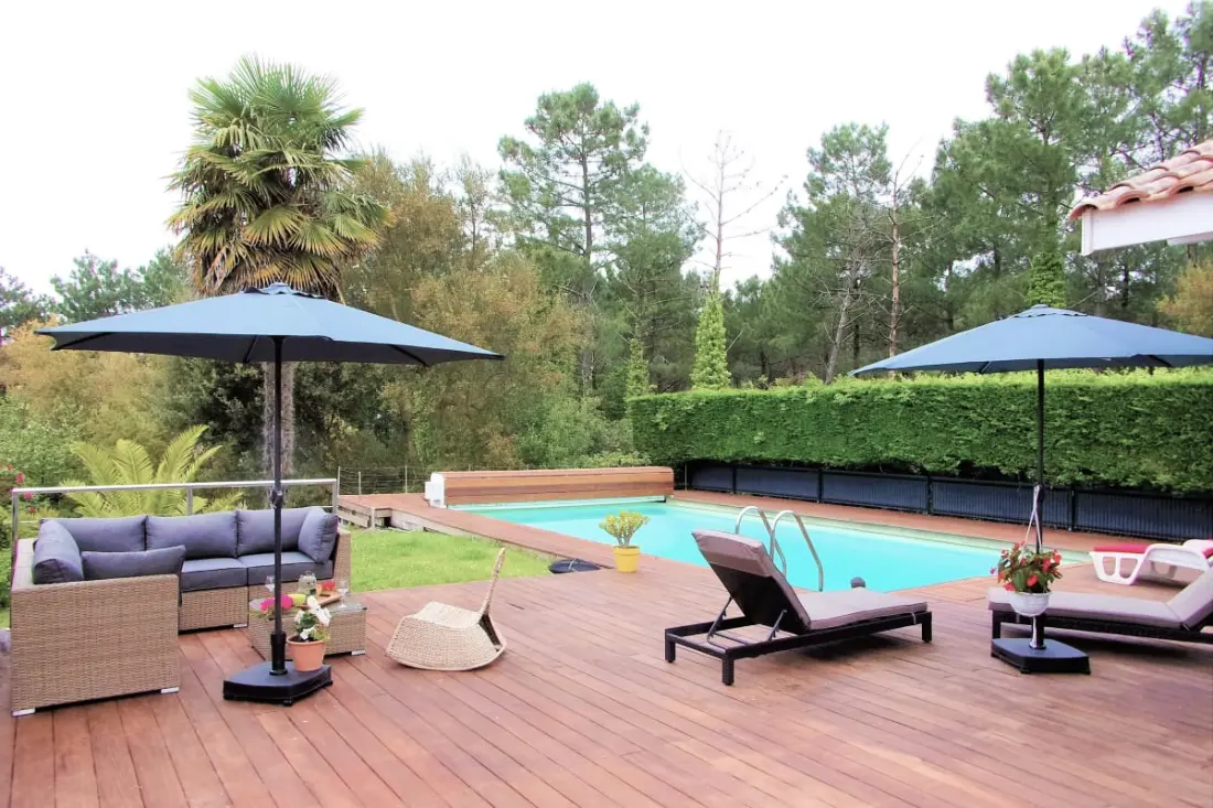 Belle Maison Avec Piscine Et Jardin Près Océan