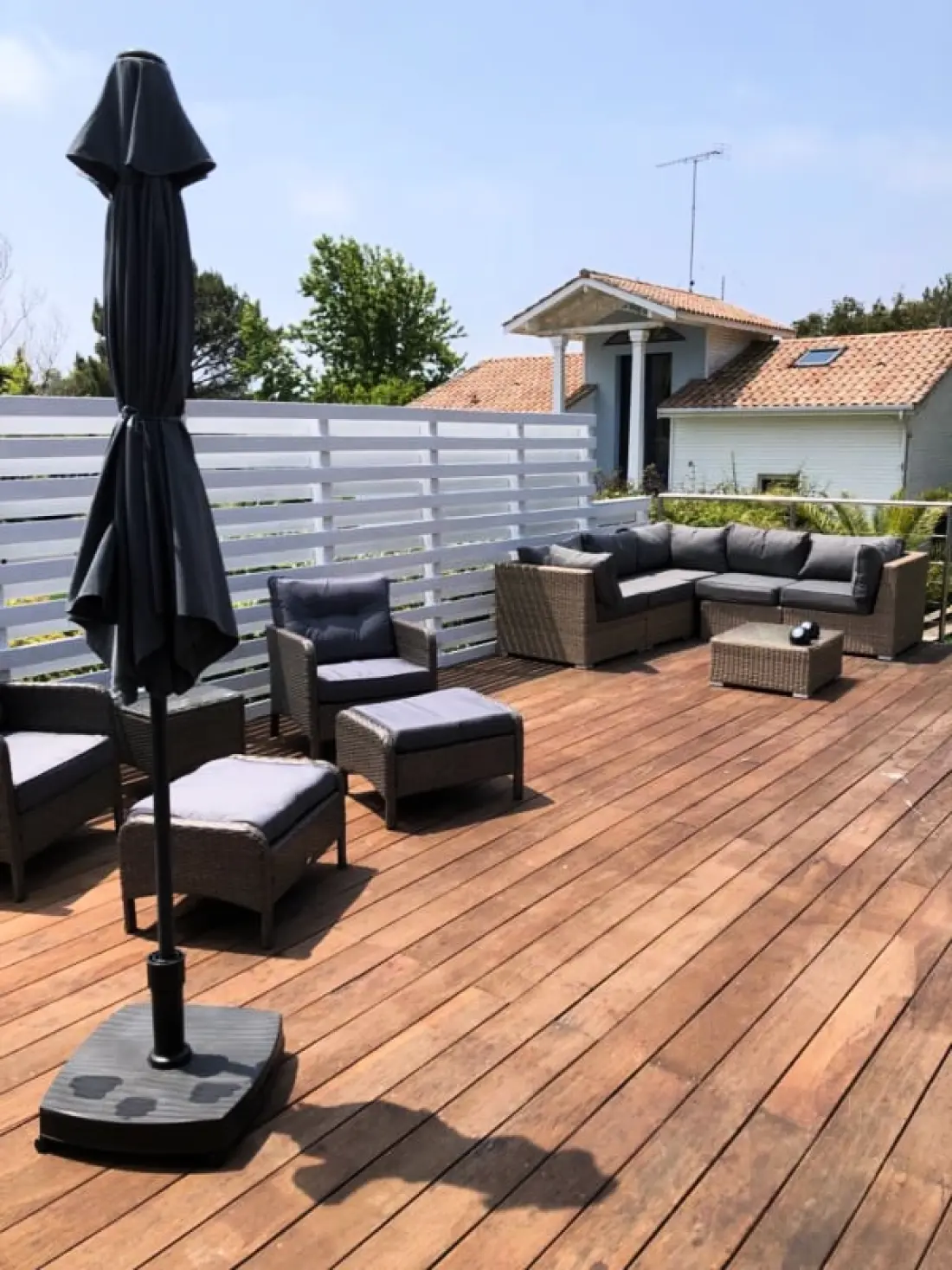 Belle Maison Avec Piscine Et Jardin Près Océan