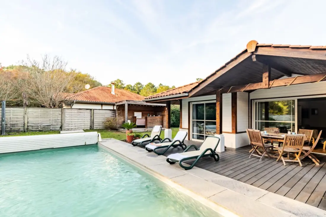 Villa 105 M² Proche Océan Avec Piscine Et Jardin