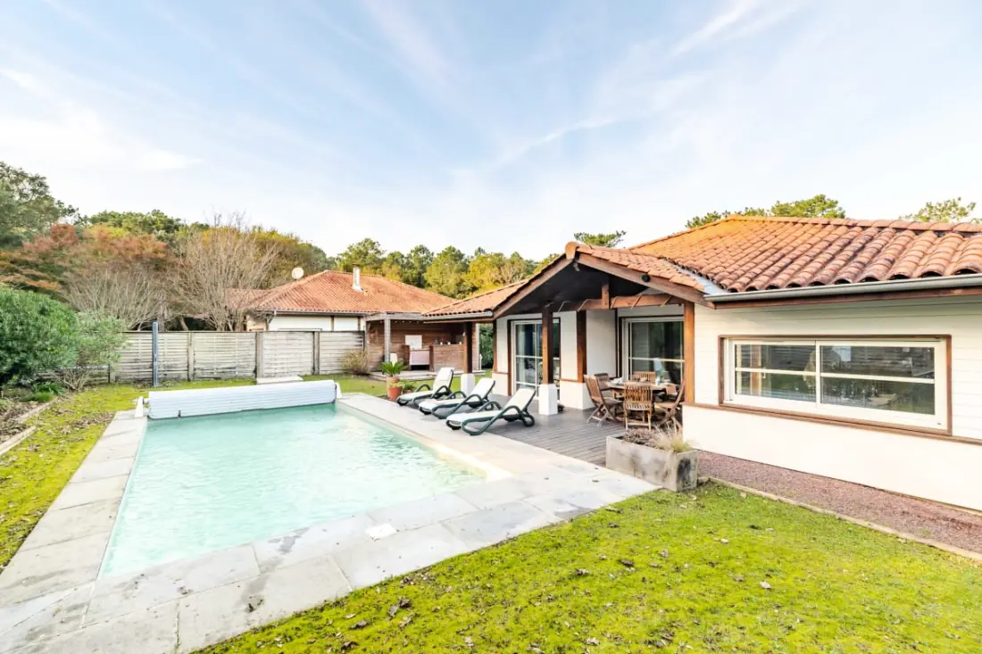 Villa 105 M² Proche Océan Avec Piscine Et Jardin