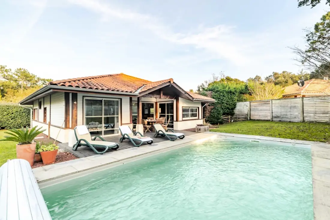 Villa 105 M² Proche Océan Avec Piscine Et Jardin