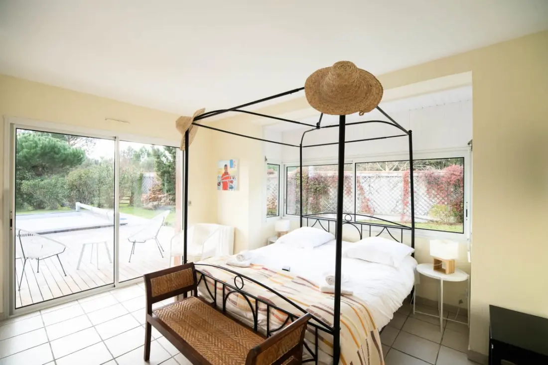 Villa 145 M² Proche Océan Avec Piscine Et Jardin