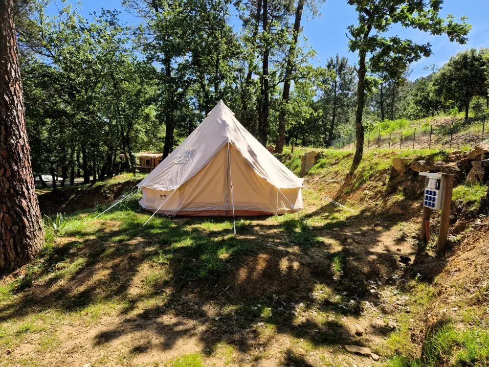 Camping La Pinède en Provence 3 étoiles★★★